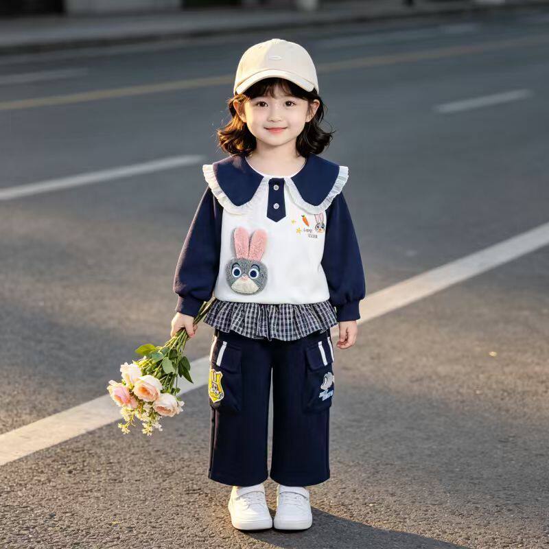 女童秋季套装2026新款小女孩时尚网红炸街童装儿童独特绝美两件套