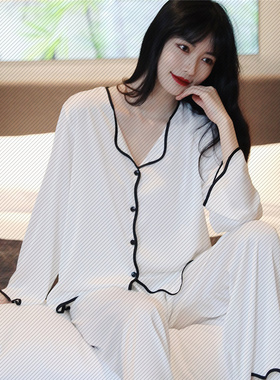 Baju Tidur Seksi Wanita 2026 Model Baharu Musim Panas Sutera