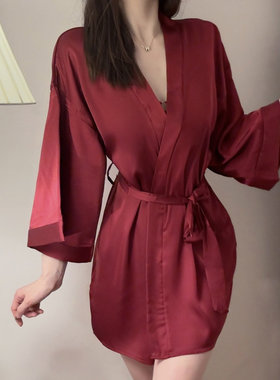 新款女夏款冰丝绸吊带睡裙家居服