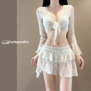 2026比基尼泳衣女款 防晒纯色甜美温泉性感泳衣专业 分体四件套长袖