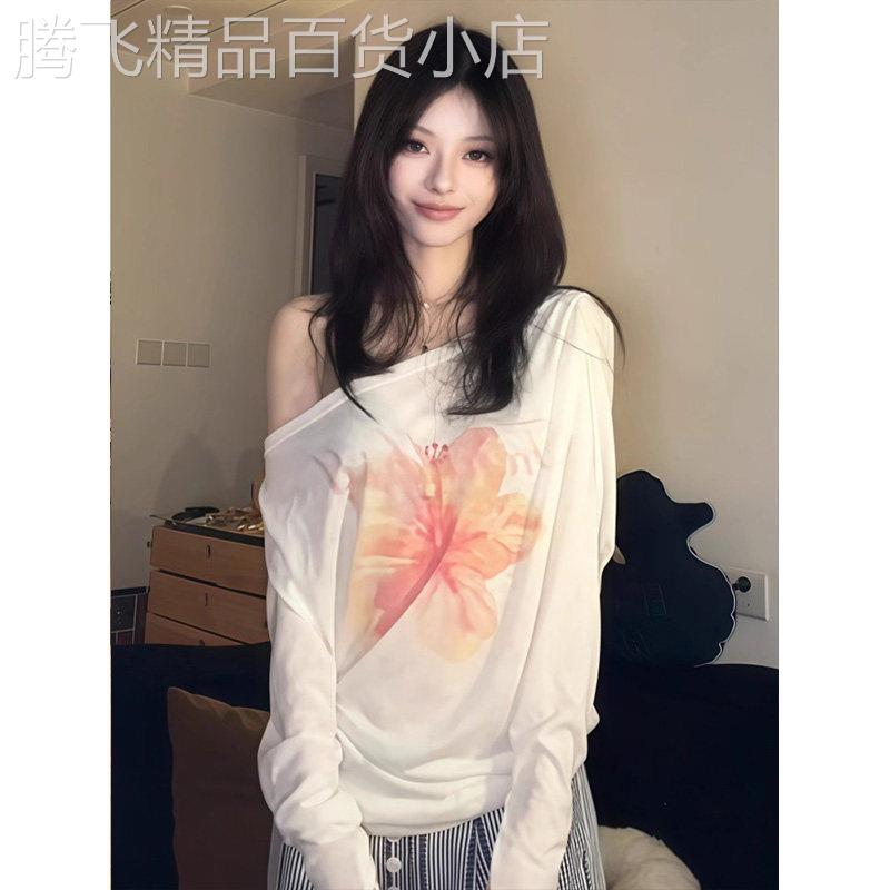 白色斜肩薄款长袖T恤女春秋季欧货防晒罩衫花朵印花一字露肩上衣