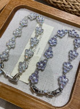 爆款跨境新品珠宝款花卉手链白色