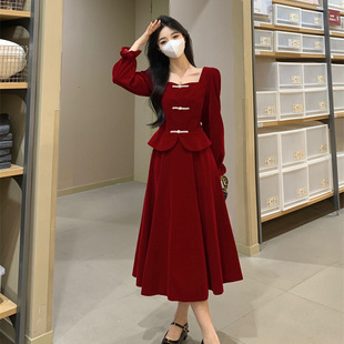 大码女装2025秋新款胖mm遮肚显瘦新中式改良旗袍红色丝绒连衣裙