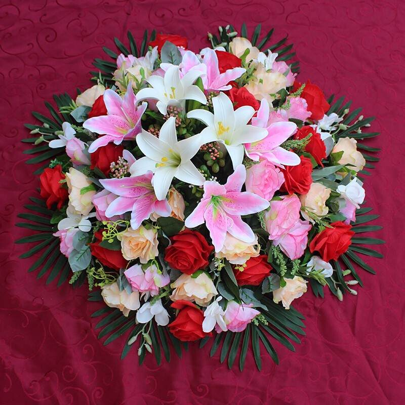 。大圆桌中间摆花餐桌花轻奢风酒店餐厅转盘会议室桌面高档装饰