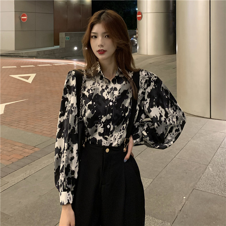 炸街扎染衬衫女设计感袖上2021新款小众复古宽松休闲灯小众衣在类目 女装/女士精品, 衬衫中 - 来自Buy2taobao.com提供专业的淘宝代购服务