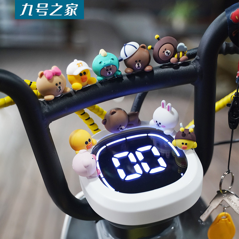 小米九号电动车布朗熊可爱创意小摆件车上内车载公仔装饰品小配件