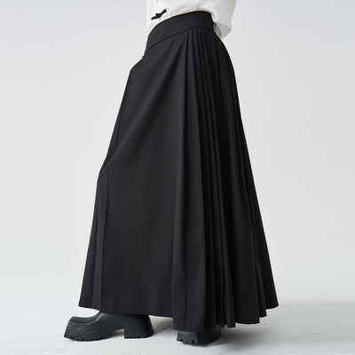 CNEW新中式收腰纯色A字马面裙