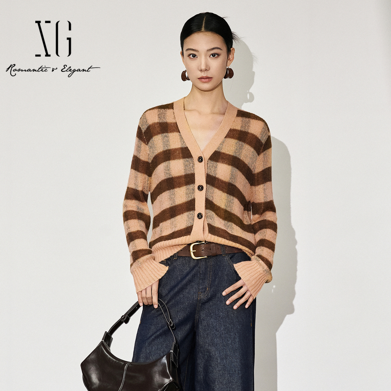 毛针织衫XJ411053B172