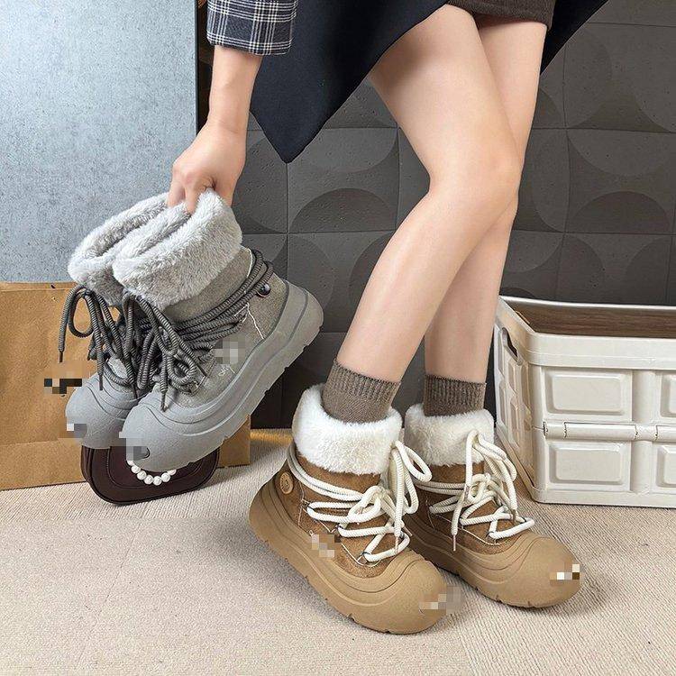 雪地靴女款冬季新款加绒加厚防寒保暖棉鞋女厚底短毛中筒大头棉靴