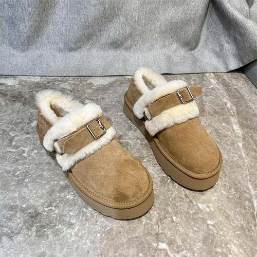 欧洲站磨砂软皮女鞋2025冬新款圆头一脚蹬松糕底保暖浅口棉鞋板鞋