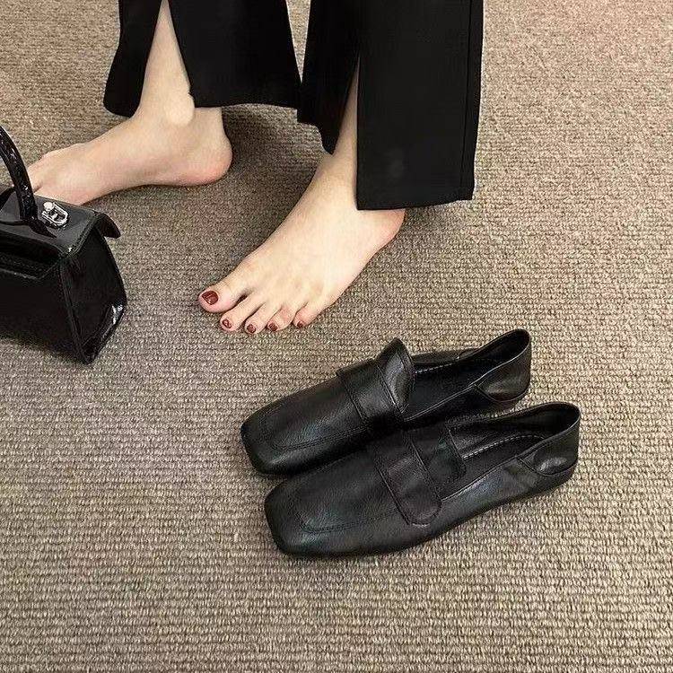 方头豆豆鞋女法式复古温柔平底休闲单鞋软皮软底一脚蹬乐福小皮鞋