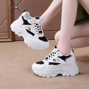 潮百搭春秋休闲运动小白鞋 女小个子超火爆款 内增高6cm老爹鞋 新款
