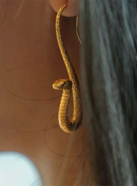 Punk Golden Color Vivid Snake Earrings Exaggerate Personalit