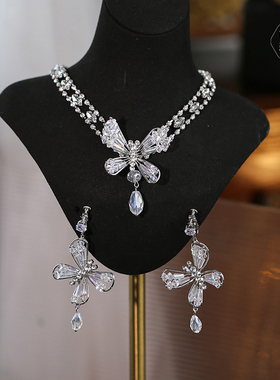 韩式轻奢高级水晶花朵颈链