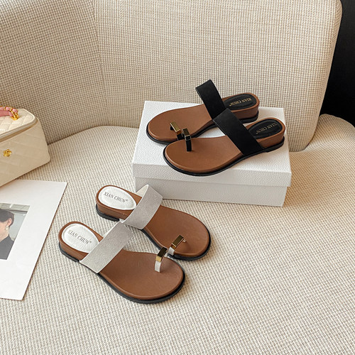 一三良品夏季某妈同款小码3332增高4cm拖鞋~套趾一字带沙滩凉拖女