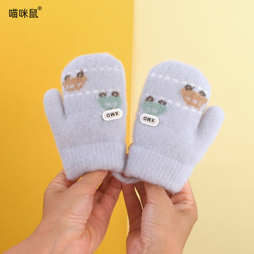 婴儿小宝宝手套加绒加厚带挂绳