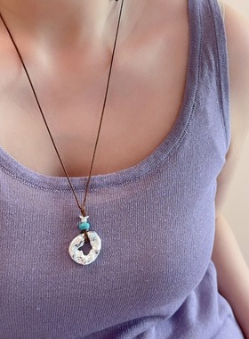 韩系简约绿松石珠圆圈吊坠项链女轻奢高级感可调节抽拉毛衣链颈链