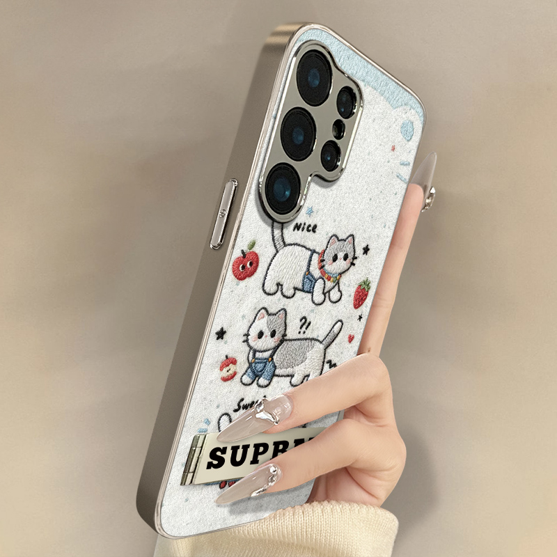 滑板小猫适用于三星galaxys25手机壳s24ultra新款s23ultra卡通22网红s24可爱女高级支架全包防摔小羊皮保护套