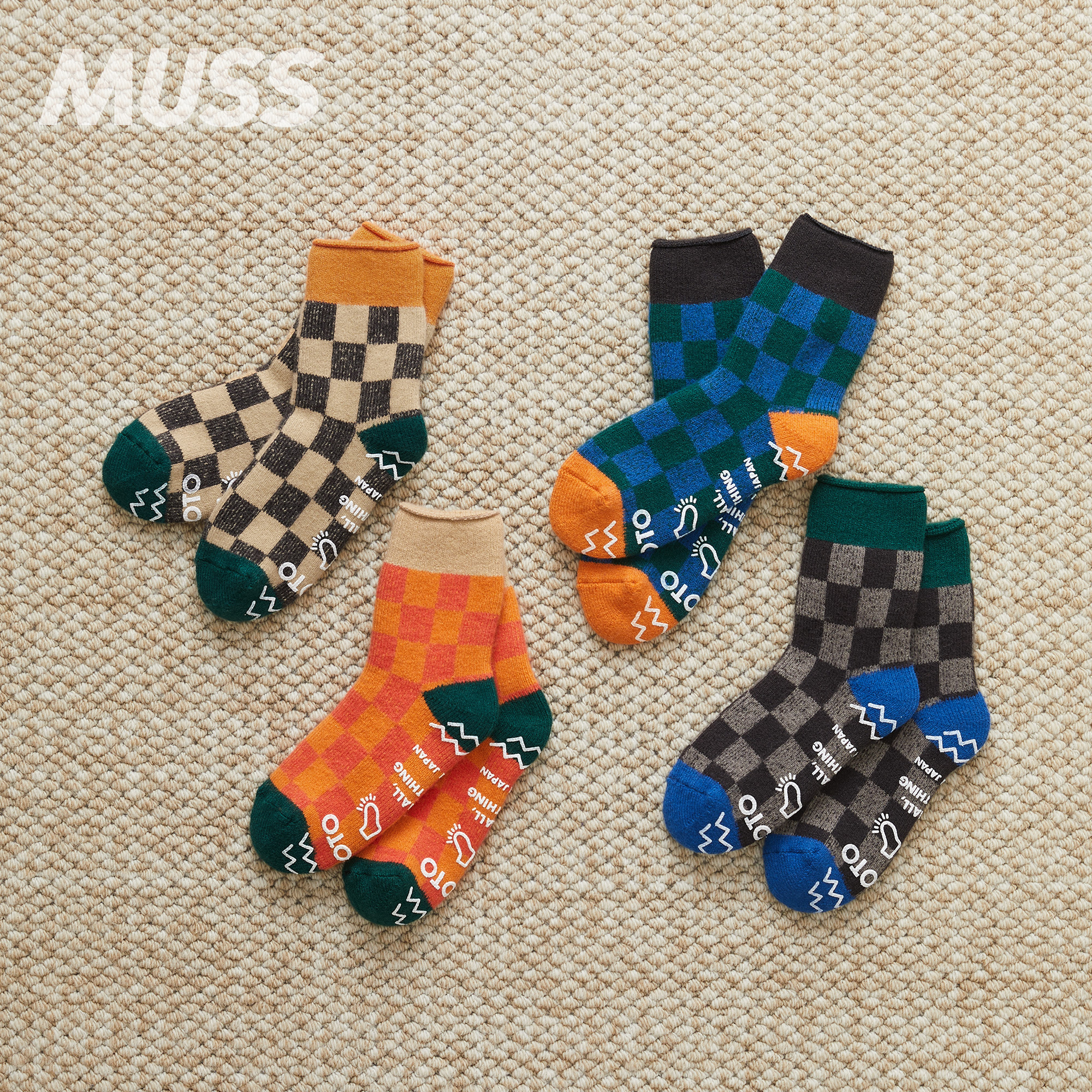 ROTOTO日产棋盘格加厚居家保暖袜