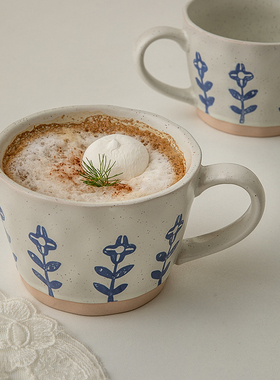 〖日系~蓝色小花杯子〗INS拉花咖啡杯高颜值喝水杯陶瓷马克杯带盖