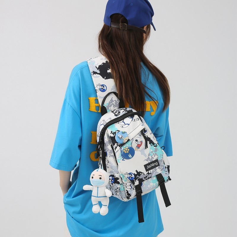 胸包男款单肩包斜跨包女2025新款休闲大容量斜挎包男生时尚潮背包,箱包皮具/热销女包/男包,胸包,淘宝优惠券,粉丝福利购,淘宝优惠卷