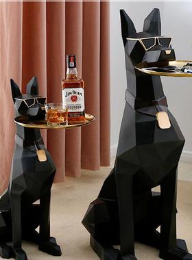 北欧轻奢客厅大型落地摆件创意杜宾犬软装饰品沙发旁收纳托 托盘