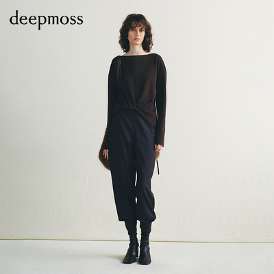 deepmoss衫褐纽结一字领上衣
