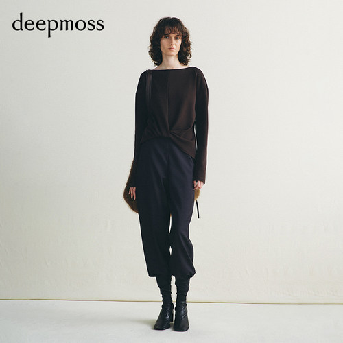 deepmoss衫褐纽结一字领上衣