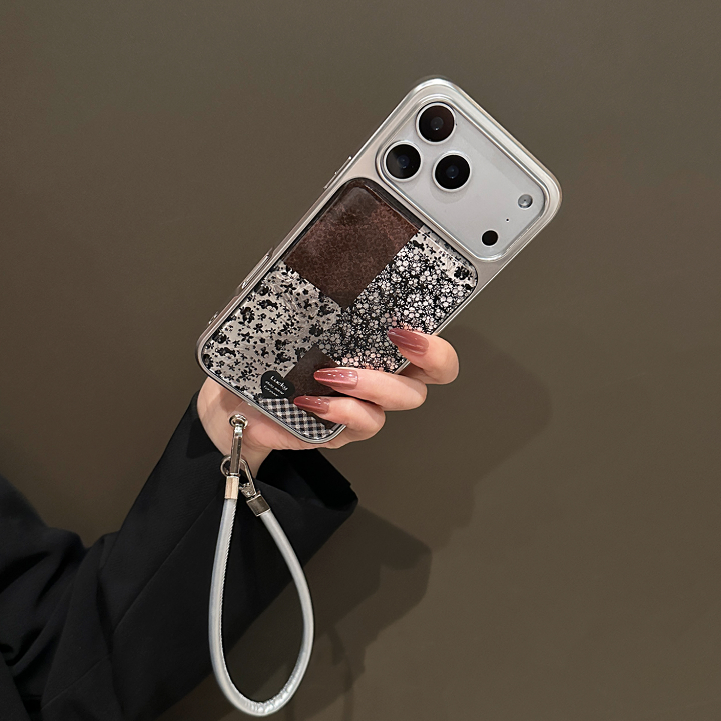 收藏宝贝/关注店铺-店家会优先安排发货哦~