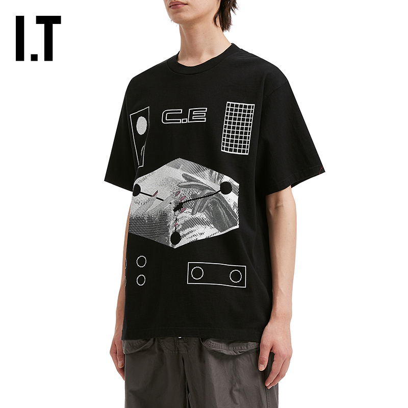ITC.E宽松短袖T恤潮酷未来感