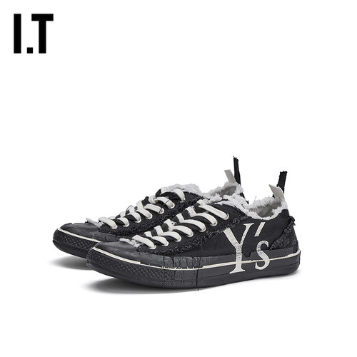 ITY's低帮毛边运动鞋时尚设计感