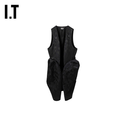 IT廓形立体剪裁西装马甲