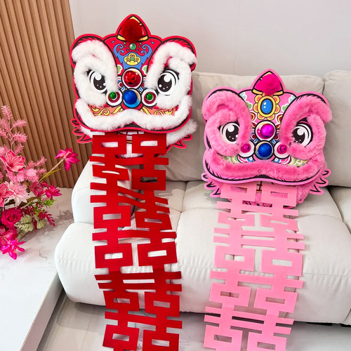 2025新款醒狮婚房布置晨袍拍照