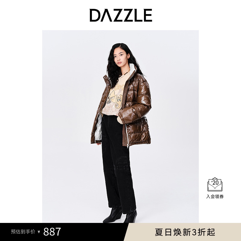 可拆卸腰带	撞色双领设计	中长款