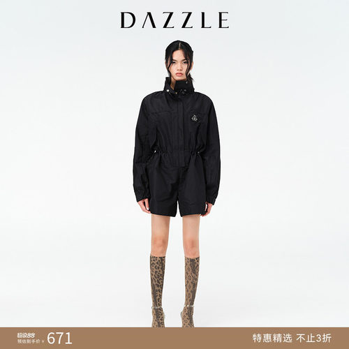 100-聚酯	立领设计	收腰设计