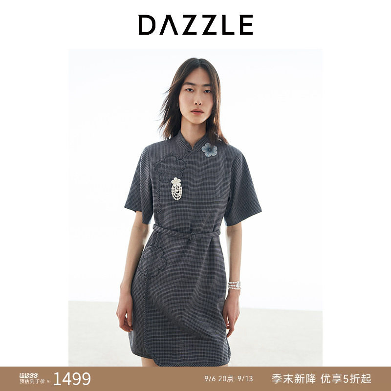 DAZZLE地素奥莱 连衣裙25春时钟花新中式魔方旗袍图片
