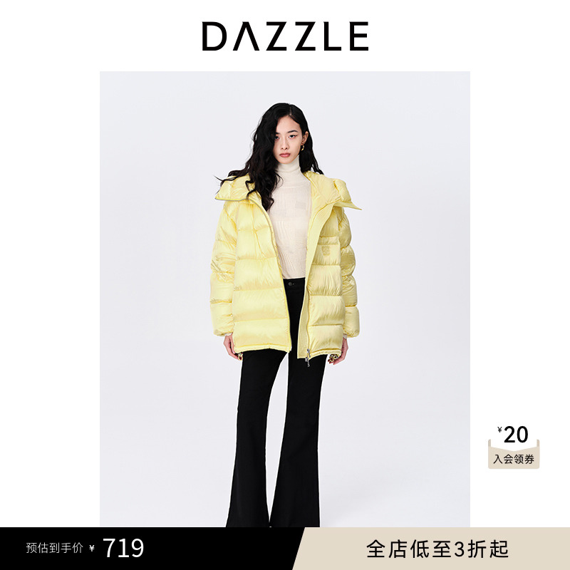 简约风格	亮面设计	鸭绒填充
