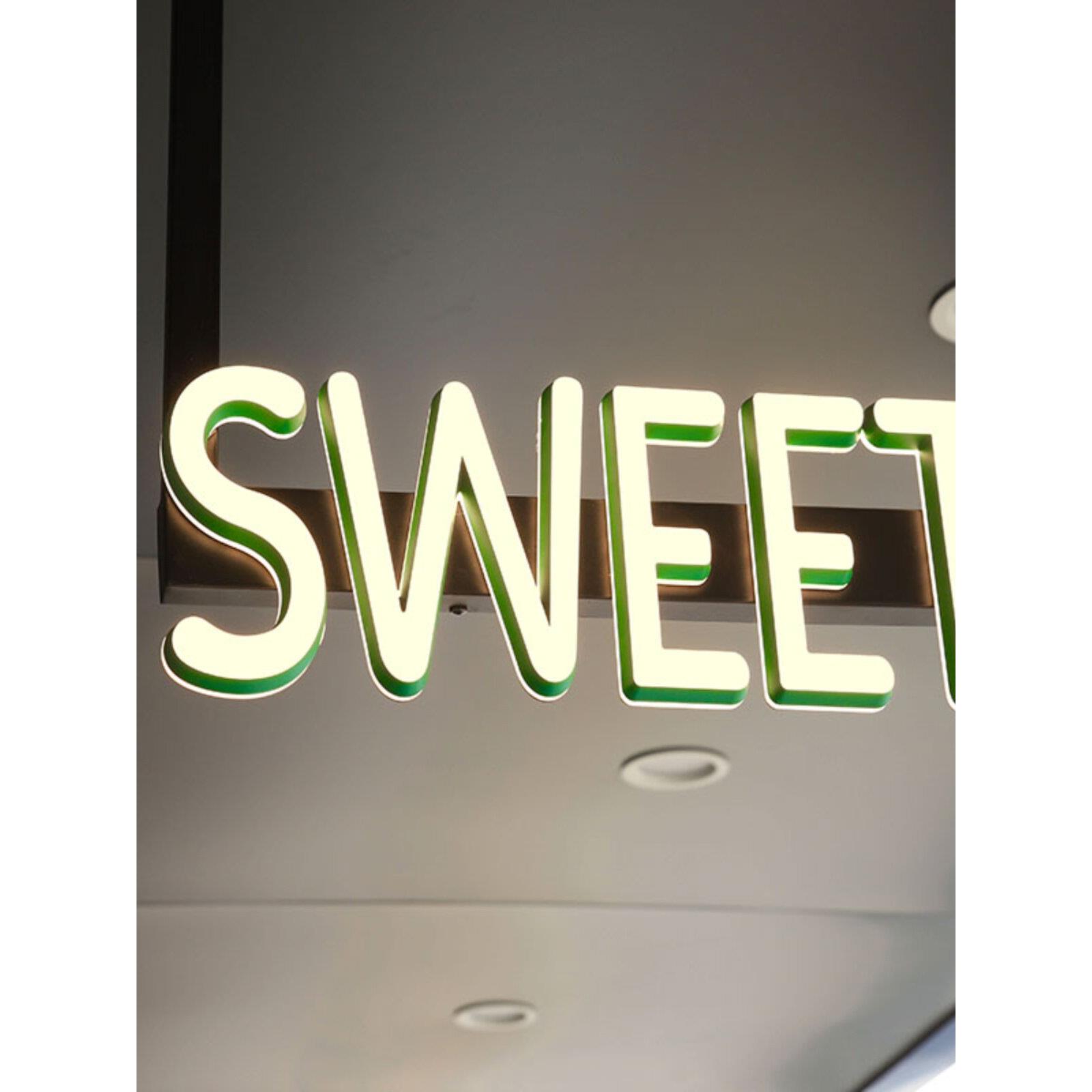商场吊挂亚克力迷你发光字门头招牌led广告牌标识牌个性灯牌定制