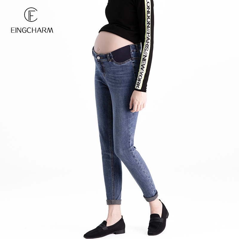 孕妇牛仔裤潮妈外穿春季加厚显瘦孕早期小脚裤长裤大码秋冬打底裤