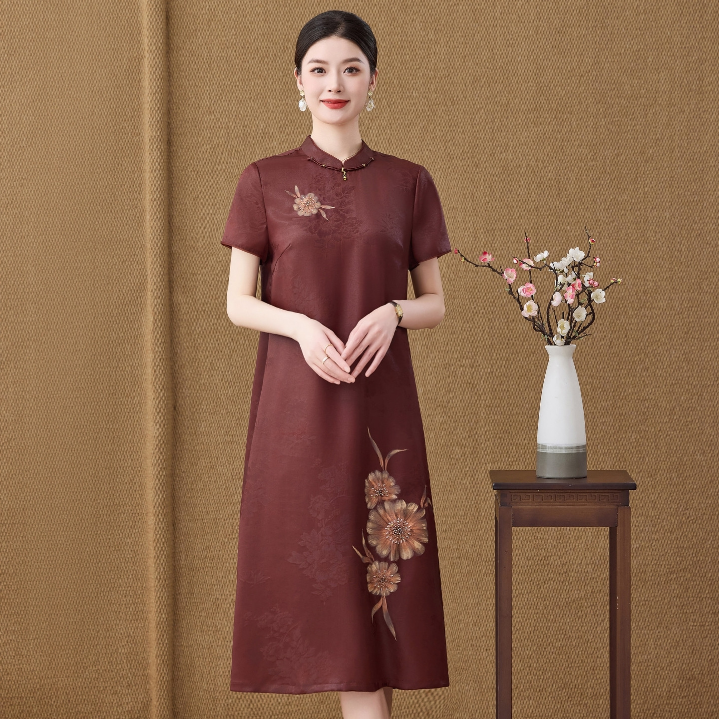 新款妈妈婚宴礼服香云纱连衣裙女2026新款改良旗袍轻国风蚕丝旗袍