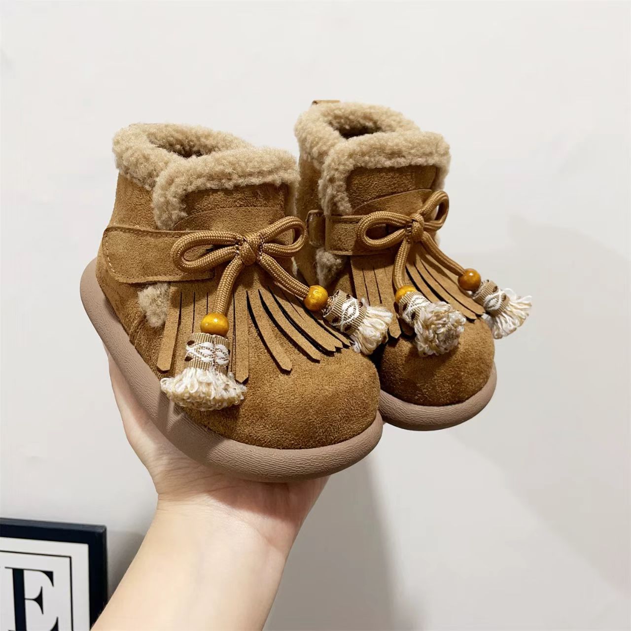 女童加绒棉靴冬季保暖短靴