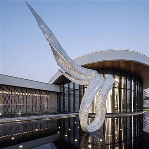 异形镂空雕塑公园金属铁艺发光城市标志景观大型镜面不锈钢摆件