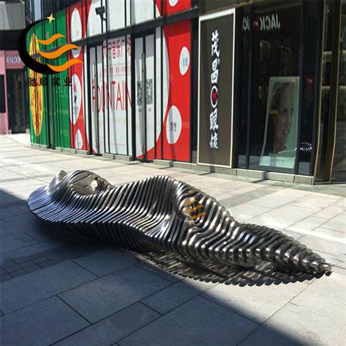 创意公共区不锈钢长条坐凳城市家具步行街休闲椅现代简约金属座椅