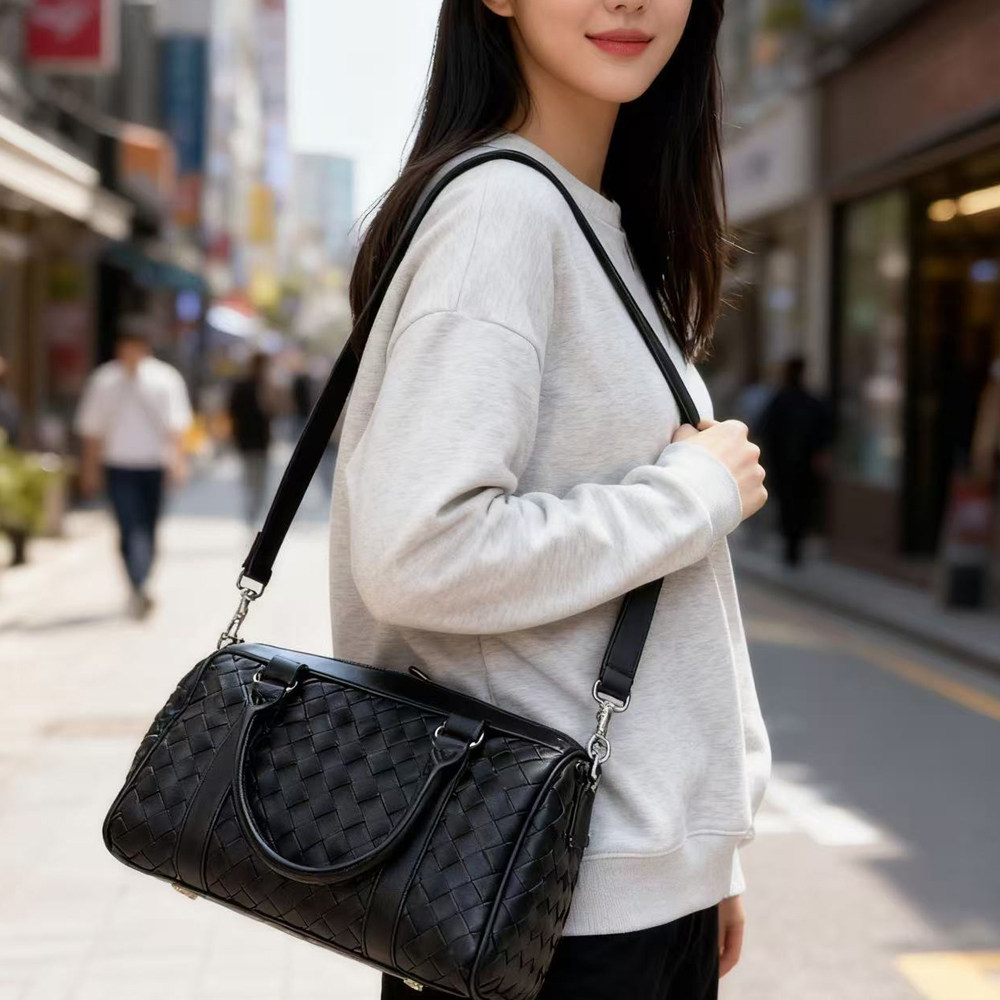 B家手工牛皮编织真皮女包手提枕头包单肩斜挎波士顿中号旅行包包,箱包皮具/热销女包/男包,编织包,淘宝优惠券,粉丝福利购,淘宝优惠卷