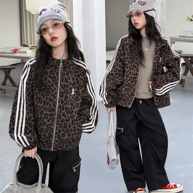 女童秋装2026新款美式复古豹纹外套中大童春秋女孩夹克上衣运动服