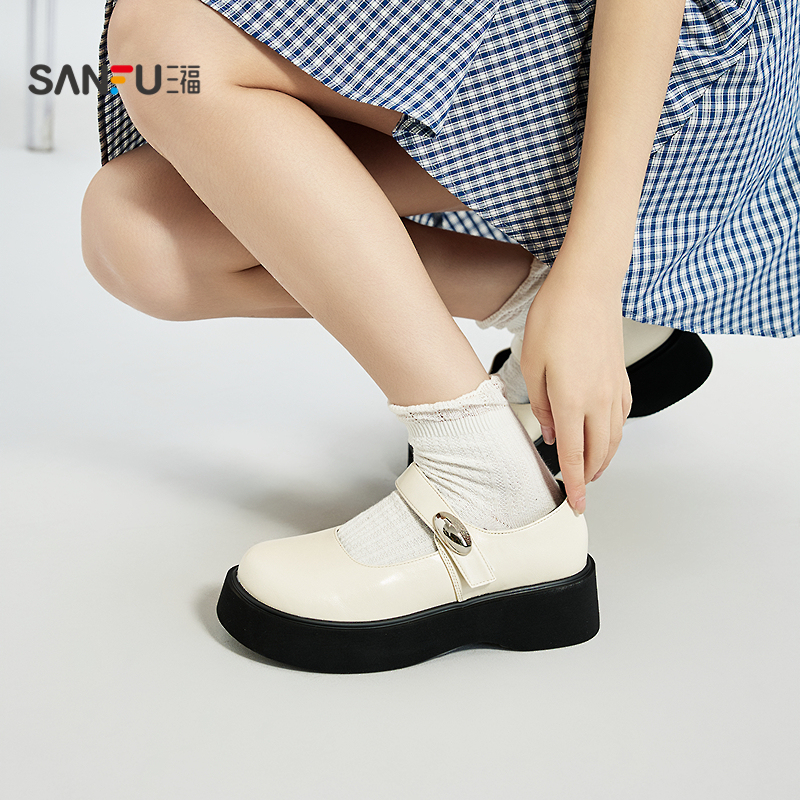 三福乐福鞋女秋季智性学院风复古玛丽珍鞋银豆边扣女鞋845113