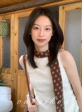 博主同款时髦棕色波点法式丝巾