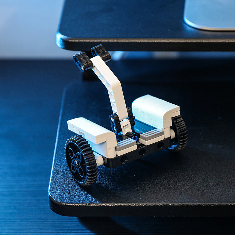 ONEBOT9号平衡车模型拼搭积木