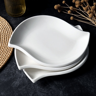 陶瓷盘子创意双桃盘酒店餐厅餐具家用菜盘子简约冷盘餐具纯白盘子