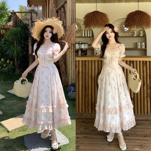 镂空印花刺绣方领收腰短袖连衣裙女2026夏季胖mm海边度假风长裙子